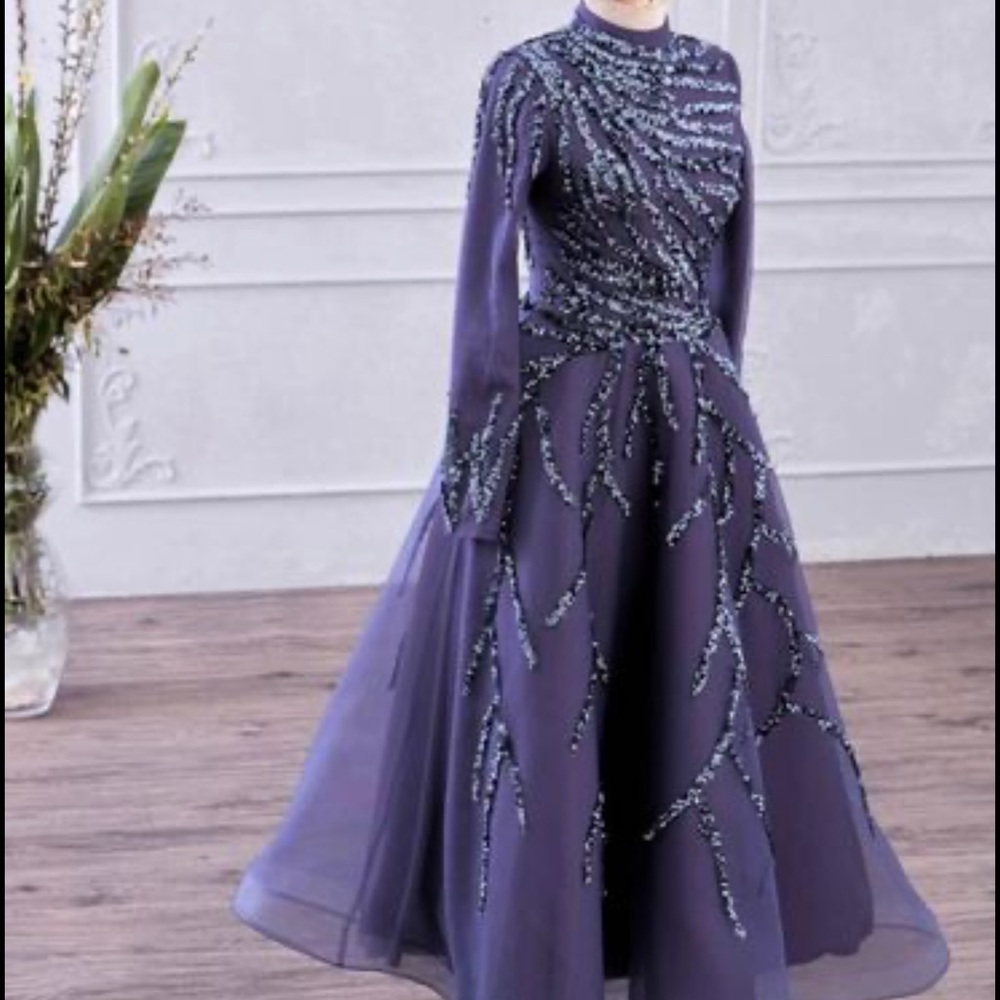 CREW NECK MODEST EVENING DRESS